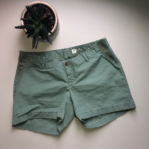 GAP Maternity Shorts - Picture 1 of 5